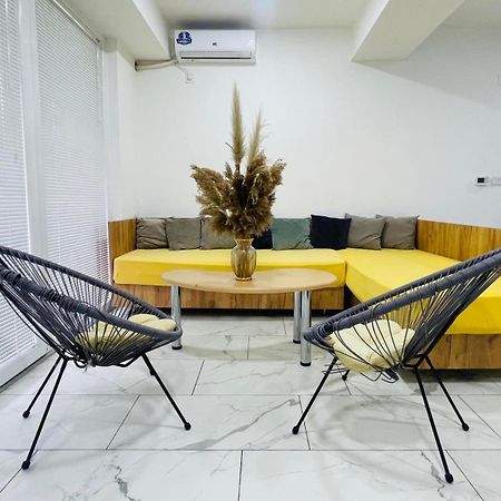Skopje Boutique Apartments Exteriör bild