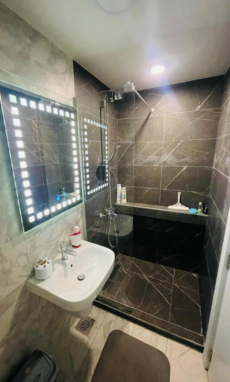 Skopje Boutique Apartments Exteriör bild